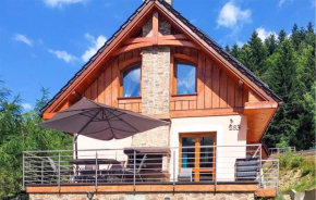 Cozy Home In Zabnica With Sauna